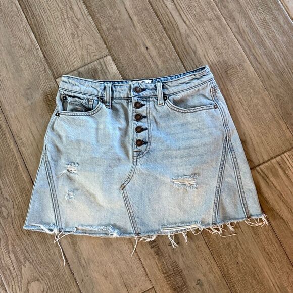Free People We The Free Distressed Denim Mini Skirt Size 28 - Picture 1 of 10